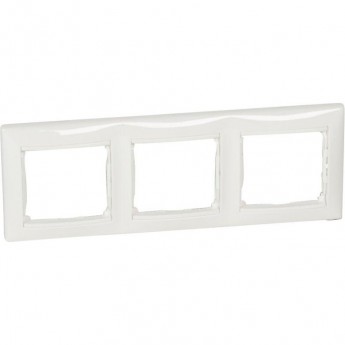 Рамка LEGRAND Valena 3 поста белый
