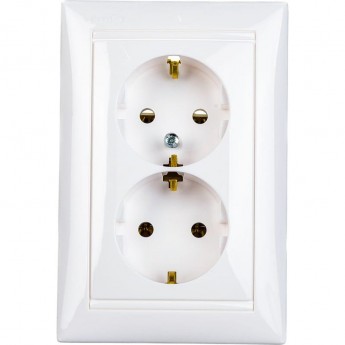 Розетка LEGRAND Valena 16А IP20 2P+E белая